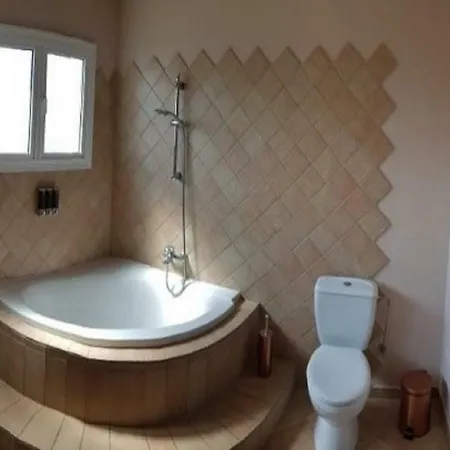 Nefeli - Salt Lake View Apartment *